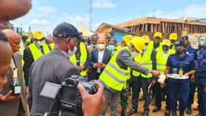 Lire la suite à propos de l’article Nord-Kivu: Lancement des travaux d’asphaltage de 12 kilomètres de la voirie en ville de BENI