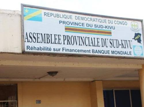 You are currently viewing Sud-Kivu : les agents administratifs de l’assemblée provinciale suspendent momentanément leur grève