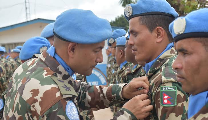 Lire la suite à propos de l’article RDC: un notable du Sud-Kivu exige l’indemnisation des enfants nés des relations avec les casques bleus avant le départ de la Monusco