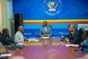 Lire la suite à propos de l’article EPST : Tony Mwaba dresse un état de lieu de l’avancement des préparatifs des épreuves des fins d’année