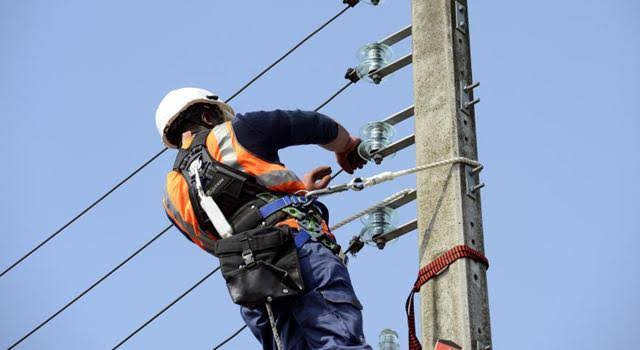 Lire la suite à propos de l’article Kinshasa : la SNEL annonce des perturbations d’électricité dans certains quartiers ce dimanche 10 mars