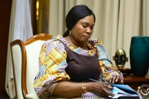 Lire la suite à propos de l’article Course au gouvernorat :  » la candidature de Fifi Masuka au Lualaba viole l’article 198 de la Constitution » (ACAJ)