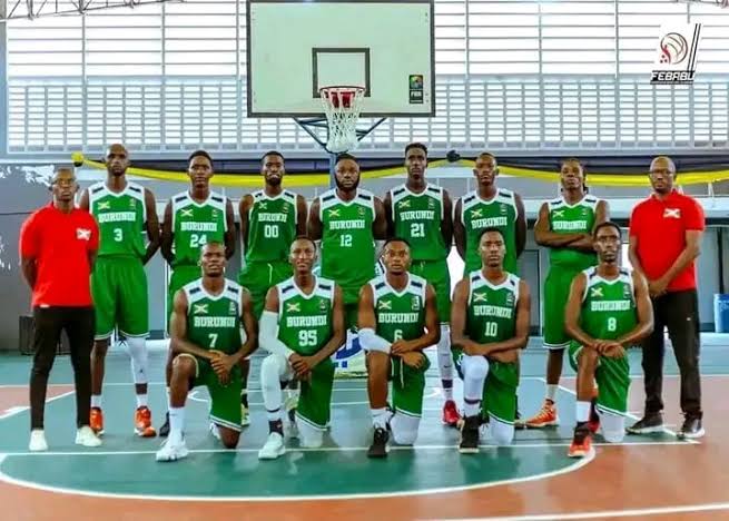 Lire la suite à propos de l’article Basketball Africa League : le Burundi refuse de jouer son deuxième match à cause d’un logo  » visit Rwanda » inscrit secrètement dans le maillot