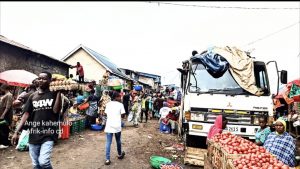 Lire la suite à propos de l’article Goma : des petits commerçants transfrontaliers appellent à l’ajustement des heures de fermeture de la barrière entre la RDC et le Rwanda