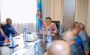 Lire la suite à propos de l’article Kamerhe sur Judith Suminwa : “Si nous lui donnons tous la chance de gouverner sans beaucoup d’interférences, elle va apporter le changement”