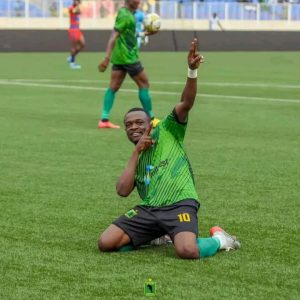 Lire la suite à propos de l’article LINAFOOT : V.Club retrouve le chemin de la victoire face à Lubumbashi Sport 