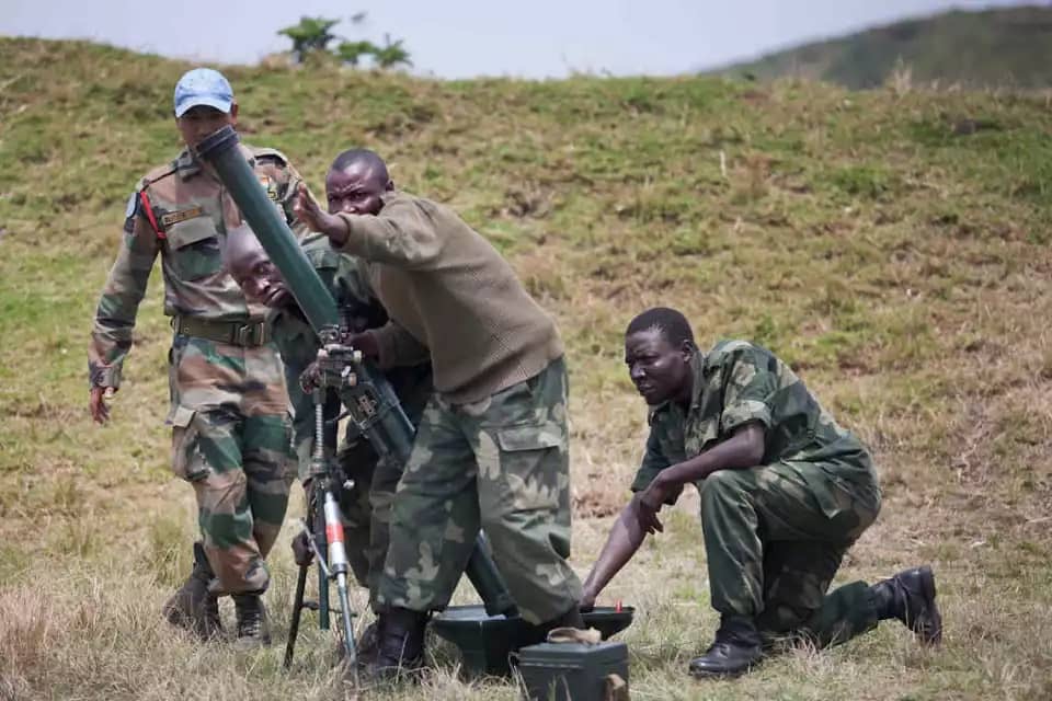 Lire la suite à propos de l’article Guerre à l’Est : les FARDC reprennent le contrôle total de la coline de Ndumba dans le Masisi