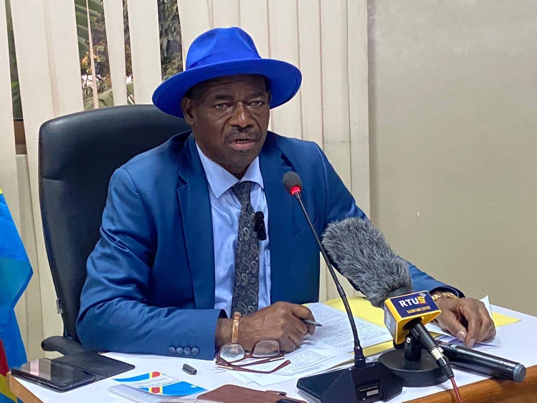 You are currently viewing RDC: le PG près la cour des comptes promet des poursuites contre les ministres sortants coupables de détournement des biens publics