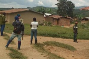 Lire la suite à propos de l’article Kinshasa: Deux morts et des blessés après une attaque de la milice Mobondo à Maluku