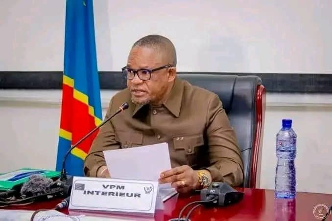 You are currently viewing Kinshasa :Il n’y a pas de bouclage dans la ville ( Péter Kazadi )
