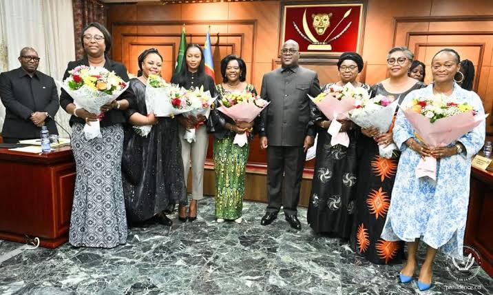 Lire la suite à propos de l’article Gouvernement Suminwa : quinze femmes nommées, une première en RDC
