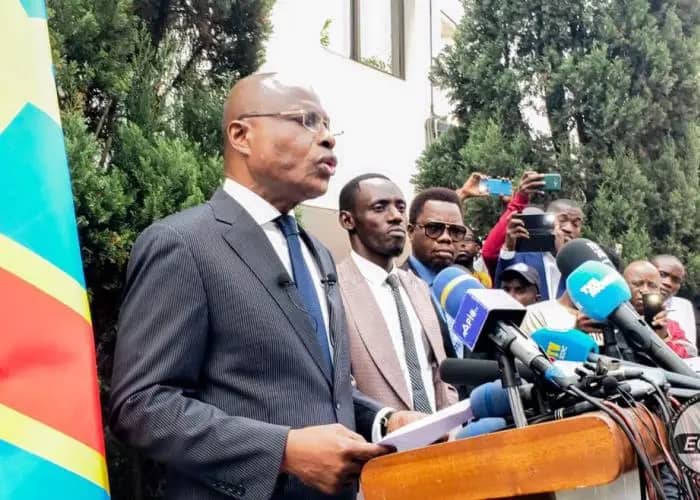 Lire la suite à propos de l’article Guerre à l’Est : Lamuka appelle à nouveau à la levée de l’état de siège au Nord-Kivu et en Ituri
