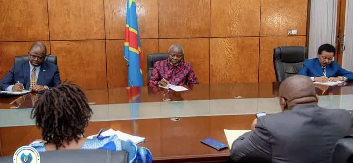 Lire la suite à propos de l’article RDC/Ass.Nat : Après la clôture de la session de mars, le bureau se met à une évaluation
