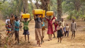 Lire la suite à propos de l’article RDC: À Mbuji-Mayi, la pauvreté vous salue dès que vous descendez de l’avion (J.C.Katende)