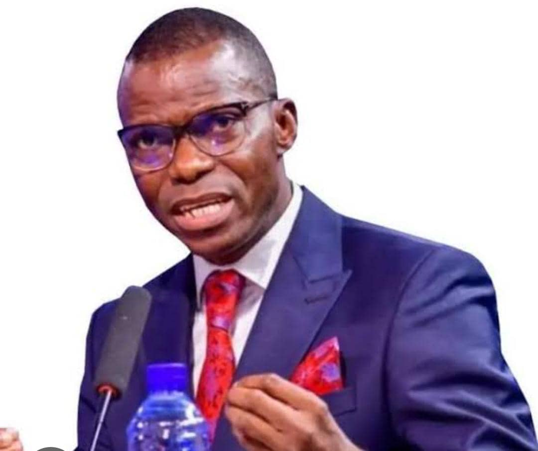 You are currently viewing RDC : « C’est comme si nous sommes entrain de perdre le pouvoir et nous regardons » ( Eliezer Ntambwe)