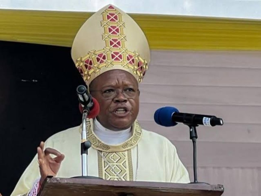 Lire la suite à propos de l’article Religion : la Chancellerie de l’Archidiocèse de Kinshasa éclaire l’opinion sur l’affaire mégestion du Cardinal Ambongo