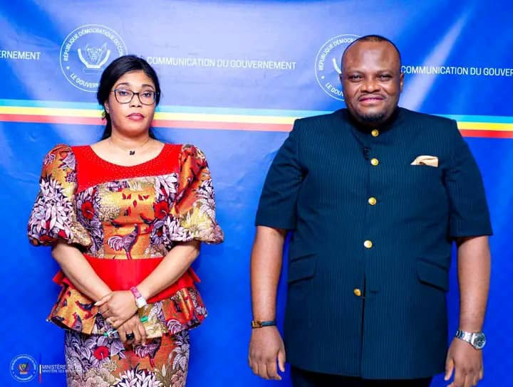 You are currently viewing Kinshasa : Daniel Bumba sollicite l’appuie d’Acacia Bandubola pour la réussite de l’opération « coup de poing »