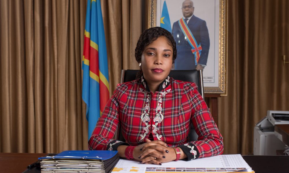 Lire la suite à propos de l’article Lubumbashi : Acacia Bandubola appelle les conservateurs des titres immobiliers à s’abstenir de toute signature sur la spoliation du terrain de la RVA 