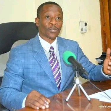 Lire la suite à propos de l’article RDC : « les magistrats devraient se regarder dans le miroir deux fois avant de s’attaquer aux actions du Ministre de la justice » (Jean-Claude Katende)