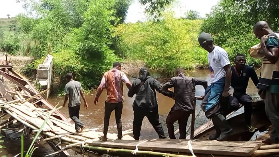 Lire la suite à propos de l’article Kasaï-Central : le Gouverneur de province appelé à lancer les travaux de réhabilitation du pont Muanza-Ngoma