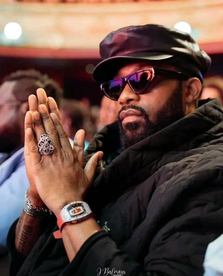 Lire la suite à propos de l’article Musique : le double concert de Fally Ipupa au stade des Martyrs reporté Sine die