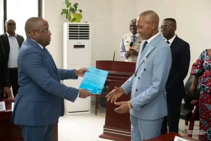 Lire la suite à propos de l’article RDC: Jacquemain Shabani lance la vulgarisation de la politique nationale de prévention et de règlement des conflits communautaires et coutumiers