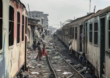 Lire la suite à propos de l’article Reprise des emprises ferroviaires spoliées : Jean Pierre Bemba présente un plan pour la reprise définitive de ces espaces