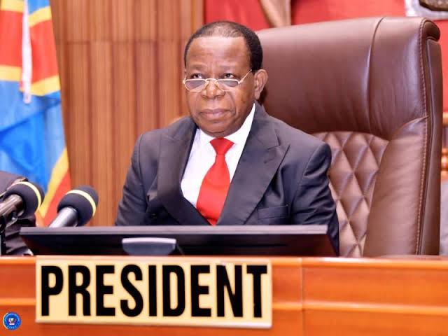 Lire la suite à propos de l’article Élections du Bureau définitif du sénat : Modeste Bahati Lukwebo dépose sa candidature au poste de deuxième vice-président 