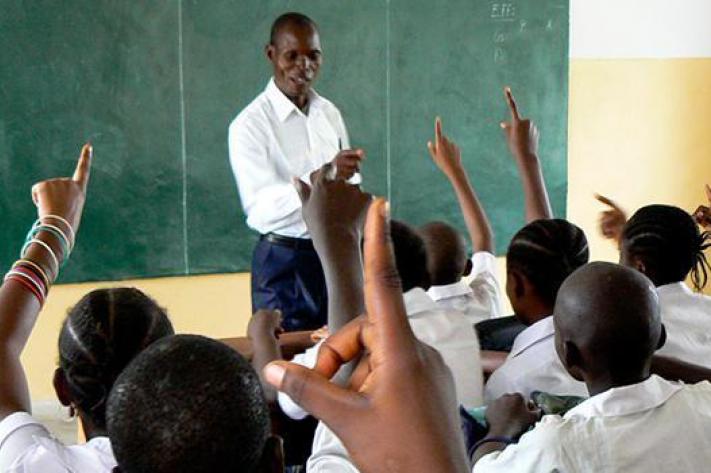Lire la suite à propos de l’article Rentrée scolaire 2024: Les syndicats des enseignants des écoles conventionnées et non conventionnées en grève  à partir de ce lundi