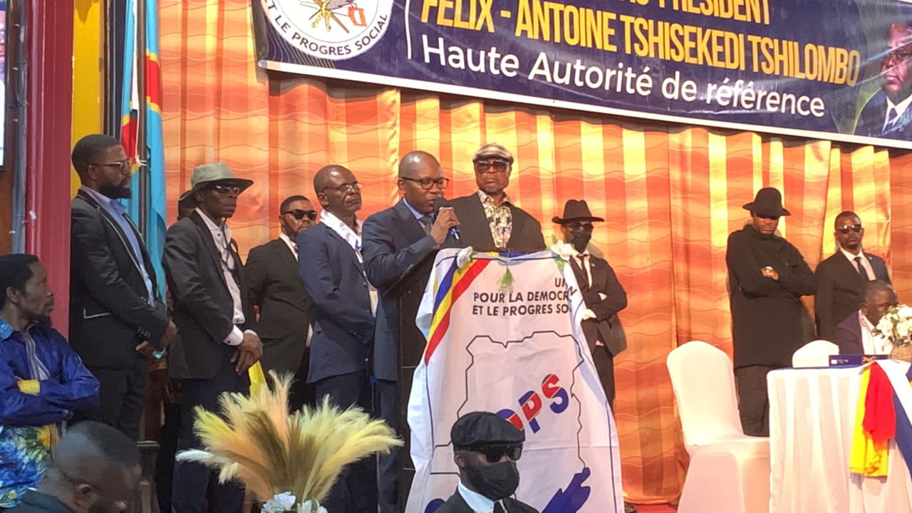You are currently viewing RDC/Politique: Deo Bizibu, SG ai de l’UDPS dévoile les 5 axes de son programme et promet la délivrance des cartes des membres à tous les combattants