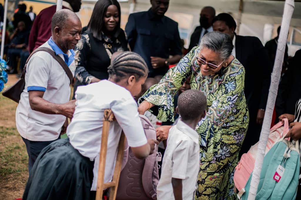 Lire la suite à propos de l’article RDC: Judith Suminwa lance la rentrée scolaire depuis le Kongo-Central