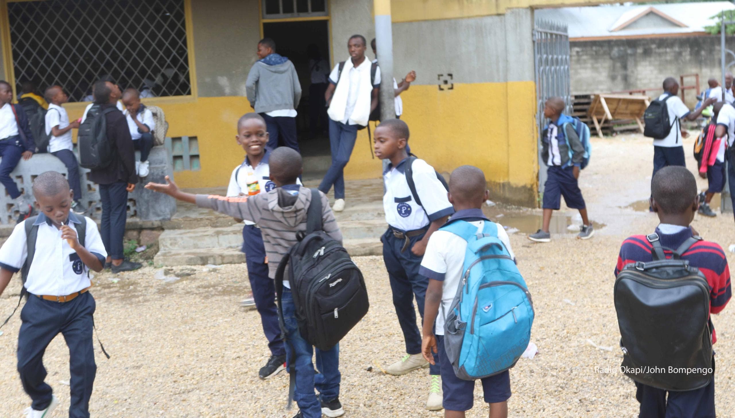 Lire la suite à propos de l’article Kasaï-Central : Rentrée scolaire timide ce lundi, les parents prudents face à la menace de grève des enseignants