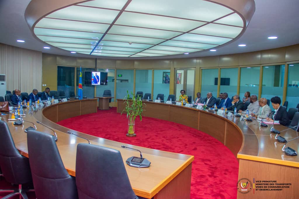You are currently viewing RDC: les membres de la task force analyse les grands projets à privilégier pour capter les 50 milliards USD du Forum de la coopération Chine-Afrique