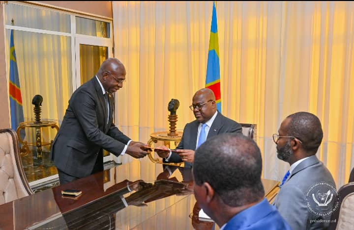 Lire la suite à propos de l’article Processus de paix de Luanda : Félix Tshisekedi reçoit le rapport venant de João Lourenço