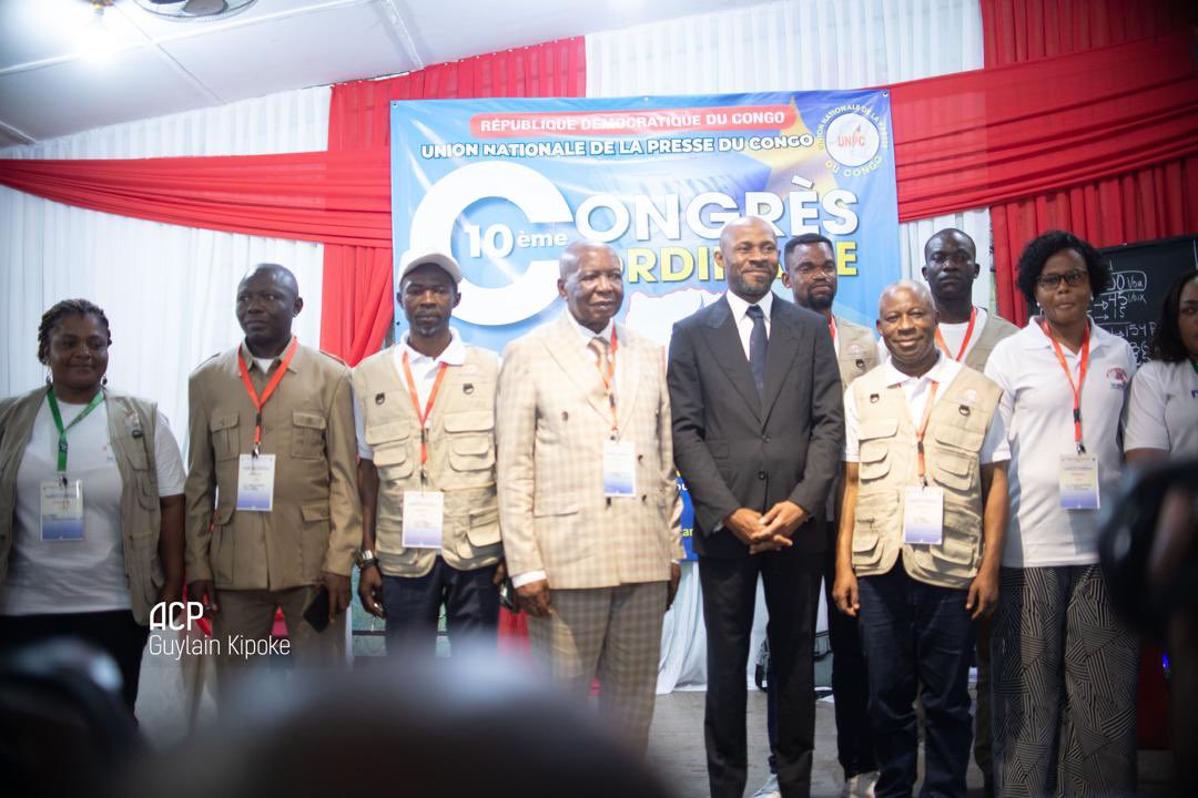 Lire la suite à propos de l’article RDC : Patrick Muyaya exhorte la nouvelle équipe dirigeante de l’UNPC de travailler étroitement avec le CSAC