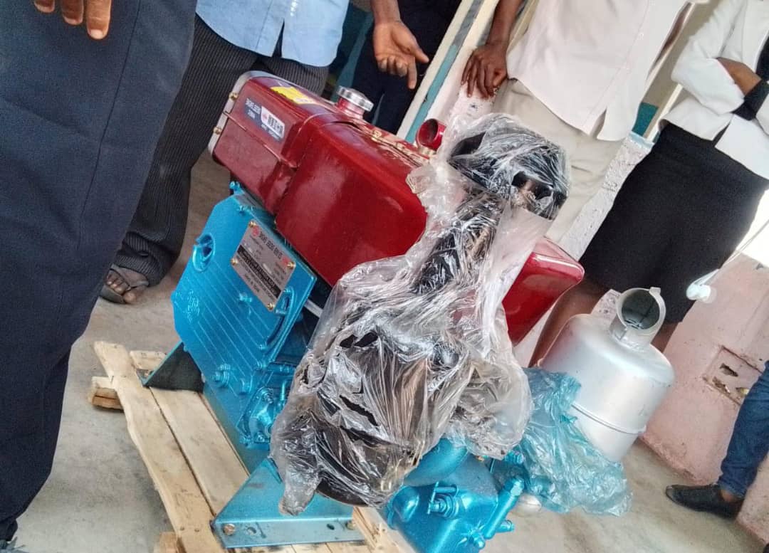Lire la suite à propos de l’article Lomami : Sur son financement, la RTNC sous station de Mwene-Ditu réceptionne un groupe électrogène diesel pour son fonctionnement