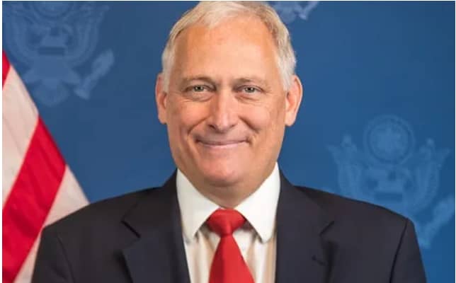 Lire la suite à propos de l’article RDC :  » il n’existe pas de solution militaire à la crise dans l’Est de la République Démocratique du Congo  » (Johann Schmonsees)