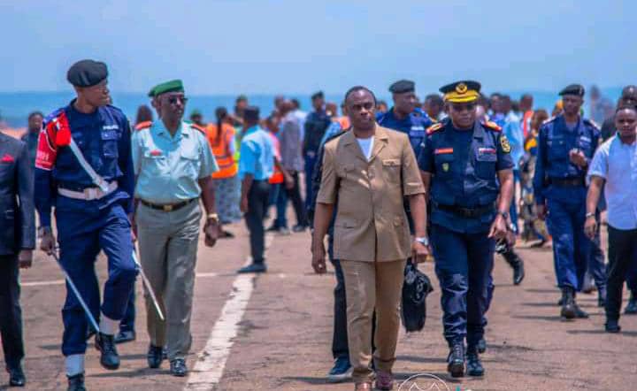 Lire la suite à propos de l’article Kasai-oriental : le gouverneur Mbuebua Kapo de retour à Mbuji-Mayi après une mission officielle à Kinshasa