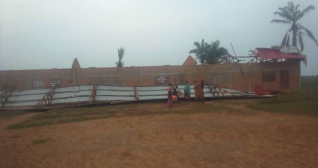 You are currently viewing Kasaï-Central : Une tempête dévastatrice frappe le village Tshibambula 