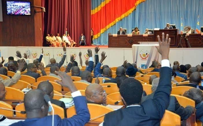 Lire la suite à propos de l’article Assemblée nationale : l’état de siège prorogé pour la énième fois au Nord-Kivu et en Ituri