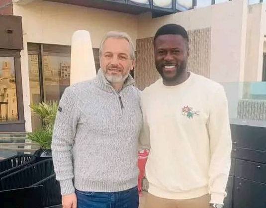 You are currently viewing CAF Awards 2024: Sébastien Desabre et Chancel Mbemba parmi les nominés