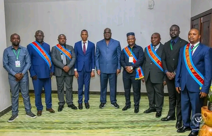 You are currently viewing Tshopo : Félix Tshisekedi demande aux communautés Mbole et Lengola de mettre fin à leurs conflits et de prioriser l’unité nationale 