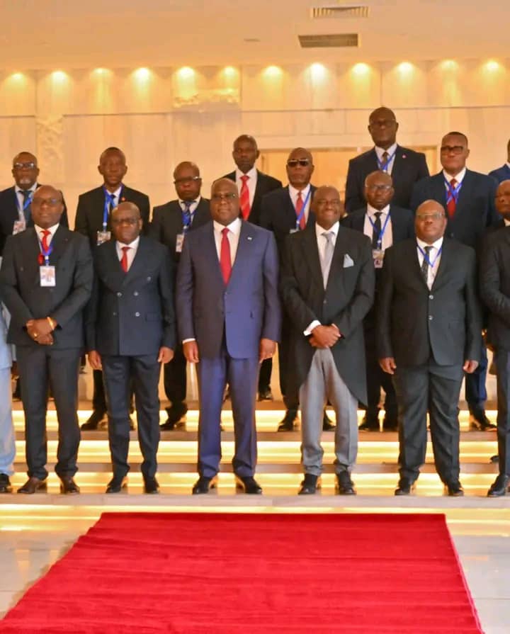 Lire la suite à propos de l’article RDC: Félix Tshisekedi ouvre la première session extraordinaire du conseil supérieur de la cour des comptes 