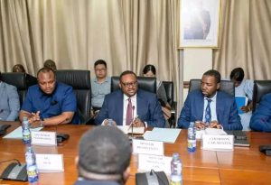 Lire la suite à propos de l’article Réhabilitation des artères de Kinshasa : Doudou Fwamba et Daniel finalisent les préparatifs 