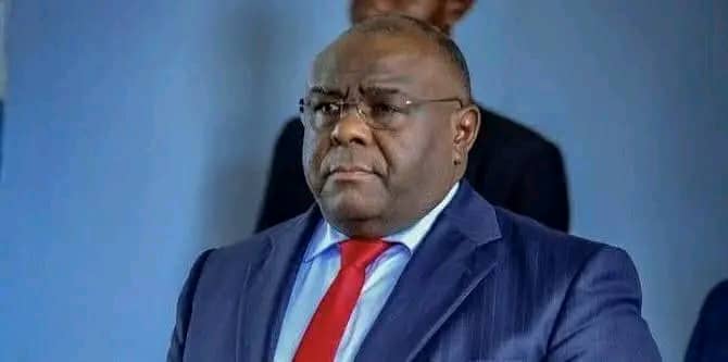 Lire la suite à propos de l’article RDC/Transport : Jean-Pierre Bemba ordonne la fermeture des ports clandestins 