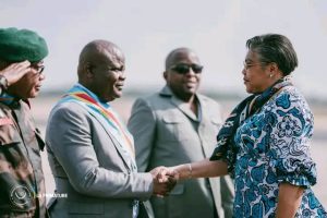 Lire la suite à propos de l’article RDC : Voici la raison de l’arrivée tardive de Judith Suminwa à Kisangani 