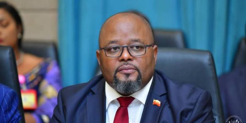 Lire la suite à propos de l’article RDC: une motion défiance contre le ministre du budget Aime Boji déposé au bureau de l’assemblée nationale 