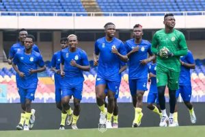 Lire la suite à propos de l’article Éliminatoires CHAN 2025 : les léopards locaux débutent leur préparation 