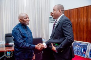 Lire la suite à propos de l’article RDC: chez Kamerhe, le FMI sollicite l’appui de l’assemblée nationale pour la mise en œuvre efficace de son nouveau programme avec le gouvernement 