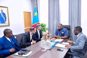 Lire la suite à propos de l’article Kinshasa : Daniel Bumba s’implique d’avantage dans le recyclage des déchets plastiques